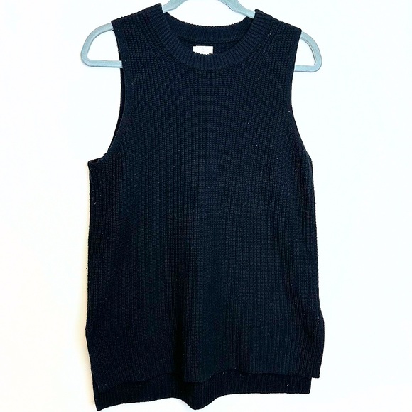 J. Crew Sweaters - J.Crew merino wool black sweater vest pullover sleeveless ribbed medium neutral